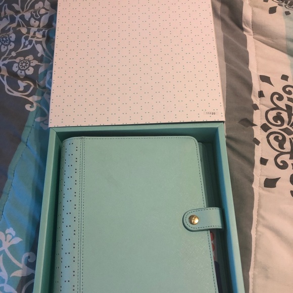 Large Kikki K planner in mint - Picture 2 of 8
